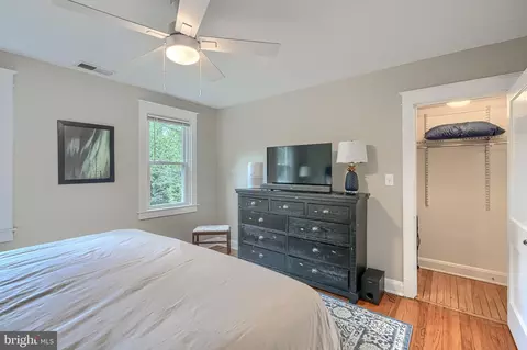 Bedroom - 5313 Tramore Rd, Baltimore, MD 21214 photo 4 of 11