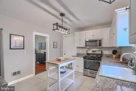 Kitchen - 5313 Tramore Rd, Baltimore, MD 21214 photo 5 of 6