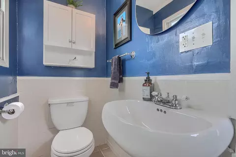 Bath - 5313 Tramore Rd, Baltimore, MD 21214 photo 1 of 7