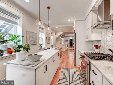 Kitchen - 2021 E Lombard St, Baltimore, MD 21231 photo 1 of 4
