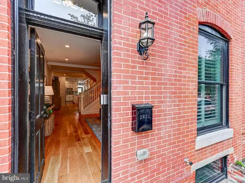 Entry Way - 2021 E Lombard St, Baltimore, MD 21231 photo 1 of 5