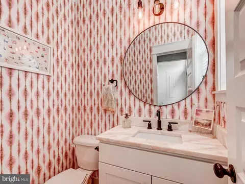 Bath - 2021 E Lombard St, Baltimore, MD 21231 photo 1 of 8