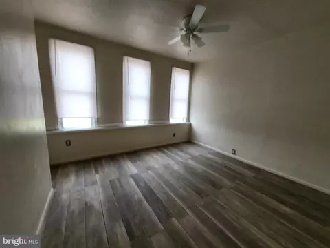 Living - 3336 Frederick Ave, Baltimore, MD 21229 photo 1 of 1