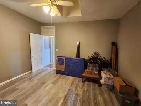 Bedroom - 3336 Frederick Ave, Baltimore, MD 21229 photo 2 of 2