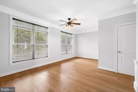 Living - 1420 Benjamin St, Baltimore, MD 21230 photo 2 of 3