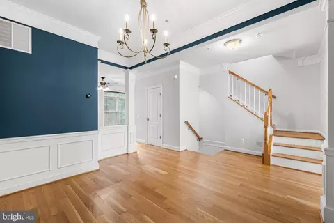 Entry Way - 1420 Benjamin St, Baltimore, MD 21230 photo 4 of 8