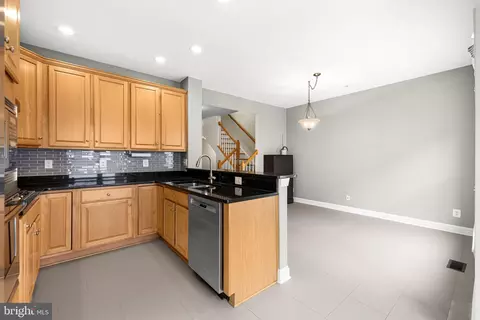 Kitchen - 1420 Benjamin St, Baltimore, MD 21230 photo 3 of 5