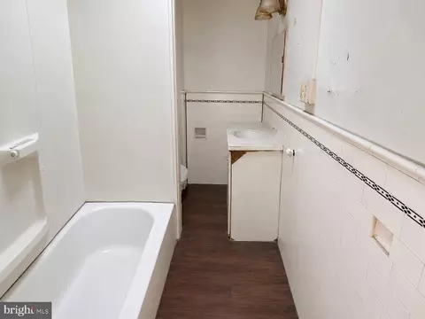 3005 Mayfield Ave, Baltimore, MD 21213 photo 7