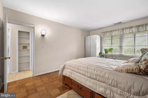 Bedroom - 11 Hamill Rd #11E, Baltimore, MD 21210 photo 2 of 6