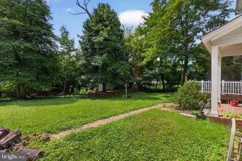 Exterior - 511 Thornfield Rd, Baltimore, MD 21229 photo 6 of 6