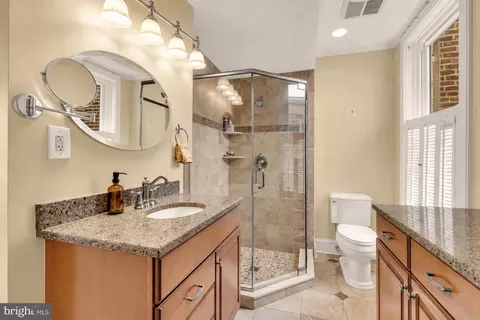 Bath - 115 E Montgomery St, Baltimore, MD 21230 photo 2 of 5