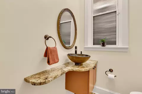 Bath - 115 E Montgomery St, Baltimore, MD 21230 photo 1 of 5