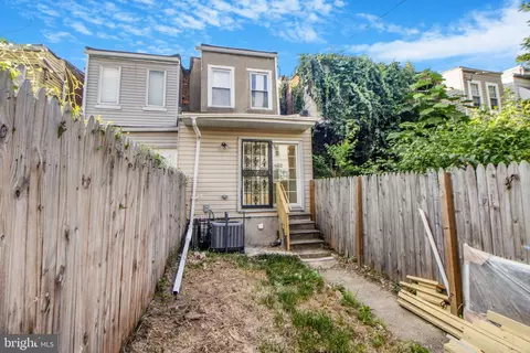 Exterior - 2231 Orem Ave, Baltimore, MD 21217 photo 3 of 5
