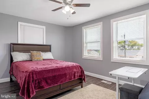 Bedroom - 701 Roundview Rd, Baltimore, MD 21225 photo 3 of 5