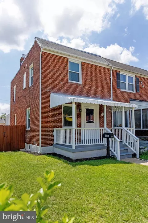 Exterior - 701 Roundview Rd, Baltimore, MD 21225 photo 2 of 7