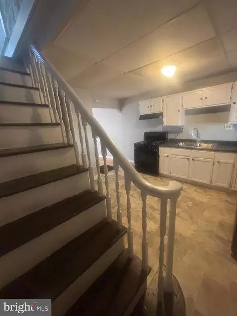 Entry Way - 1602 Cereal St, Baltimore City, MD 21226 photo 2 of 7