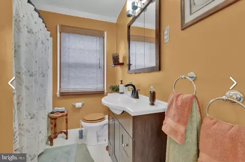 Bath - 1110 Hollen Rd, Baltimore, MD 21239 photo 1 of 2