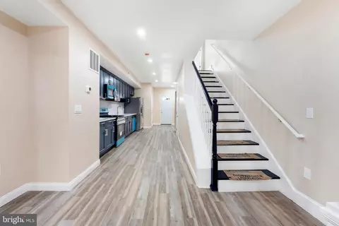 Entry Way - 3802 Old Frederick Rd, Baltimore, MD 21229 photo 2 of 7