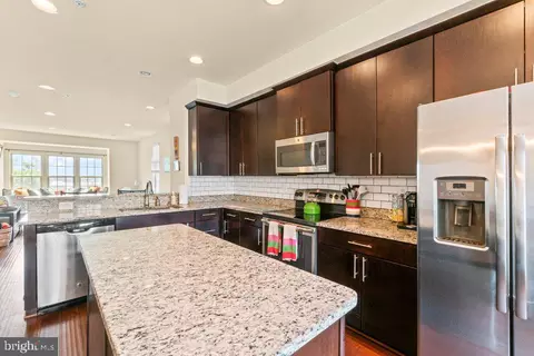 Kitchen - 968 S Macon St, Baltimore, MD 21224 photo 4 of 4