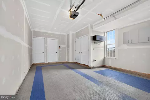Entry Way - 968 S Macon St, Baltimore, MD 21224 photo 8 of 8