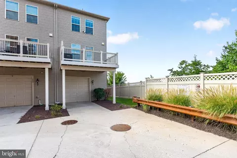 Exterior - 968 S Macon St, Baltimore, MD 21224 photo 3 of 3