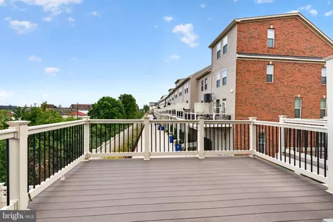 Exterior - 968 S Macon St, Baltimore, MD 21224 photo 1 of 3