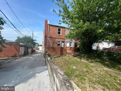Exterior - 4158 Eierman Ave, Baltimore, MD 21206 photo 2 of 3