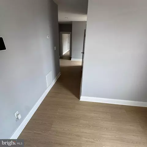 Entry Way - 4158 Eierman Ave, Baltimore, MD 21206 photo 1 of 5