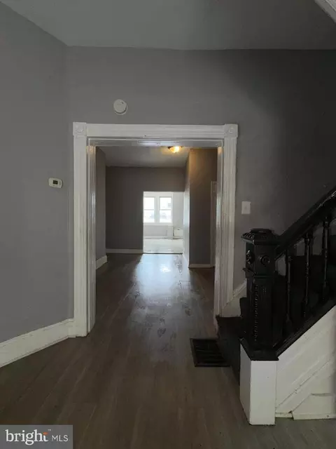 Entry Way - 3227 E Baltimore St, Baltimore, MD 21224 photo 2 of 15