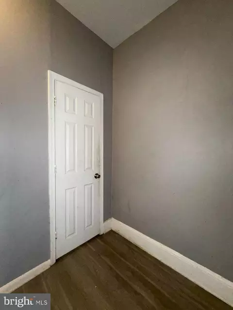 Entry Way - 3227 E Baltimore St, Baltimore, MD 21224 photo 3 of 15