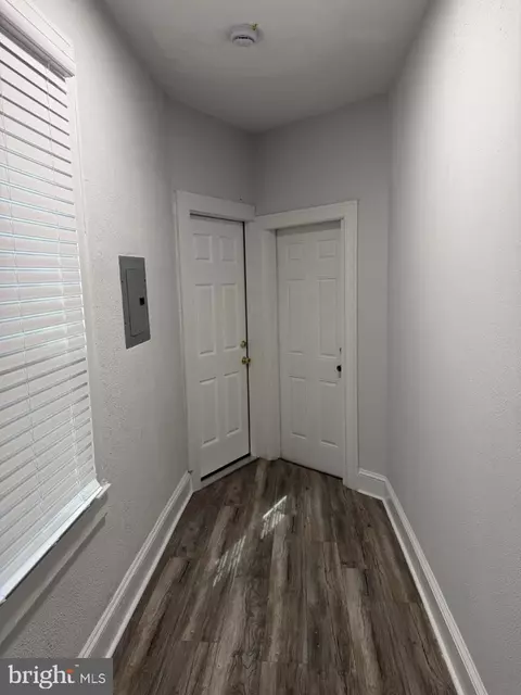 Entry Way - 5247 Nelson Ave, Baltimore, MD 21215 photo 3 of 3