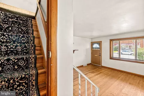 Entry Way - 6406 Alta Ave, Baltimore, MD 21206 photo 1 of 6