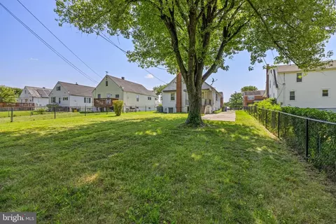 Exterior - 6406 Alta Ave, Baltimore, MD 21206 photo 5 of 6