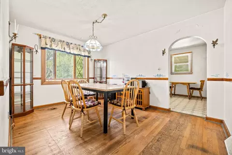 Dining - 6406 Alta Ave, Baltimore, MD 21206 photo 1 of 1