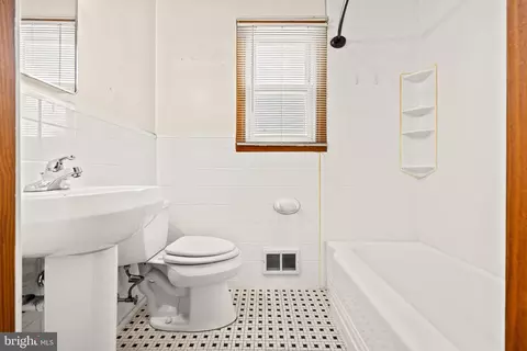 Bath - 6406 Alta Ave, Baltimore, MD 21206 photo 1 of 1