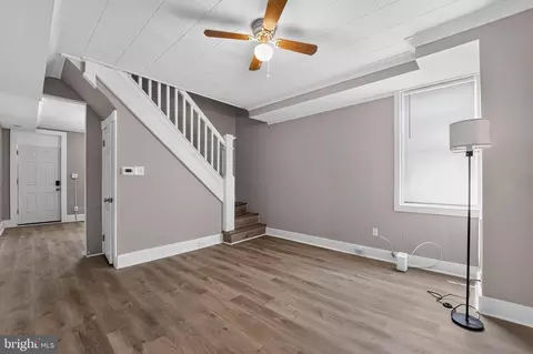 Living - 3814 3rd St, Baltimore, MD 21225 photo 2 of 3