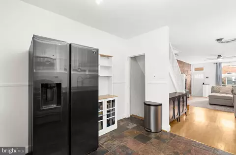 Entry Way - 720 S Decker Ave, Baltimore, MD 21224 photo 1 of 2