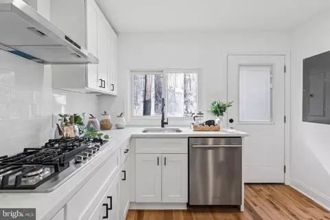 Kitchen - 1337 Andre St, Baltimore, MD 21230 photo 2 of 3