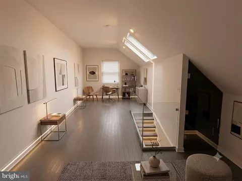 Entry Way - 3805 Ridgecroft Rd, Baltimore, MD 21206 photo 1 of 2