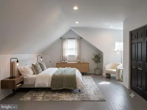 Bedroom - 3805 Ridgecroft Rd, Baltimore, MD 21206 photo 6 of 7