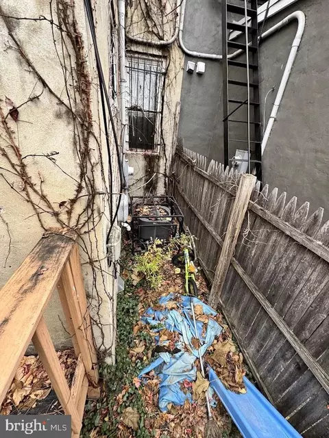 Exterior - 907 Bennett, Baltimore, MD 21223 photo 1 of 1