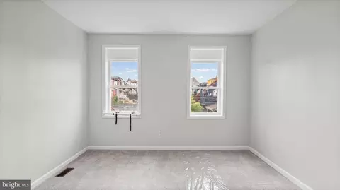 Bedroom - 3310 E Lombard St, Baltimore, MD 21224 photo 4 of 5
