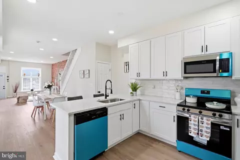 Kitchen - 3310 E Lombard St, Baltimore, MD 21224 photo 2 of 2