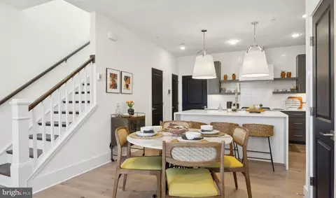 Entry Way - 110 Locke St # A, Baltimore, MD 21230 photo 5 of 6