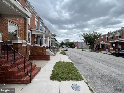 Exterior - 2516 E Chase St, Baltimore, MD 21213 photo 2 of 3