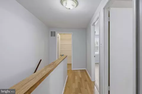 Entry Way - 1024 N Central Ave, Baltimore, MD 21202 photo 2 of 3