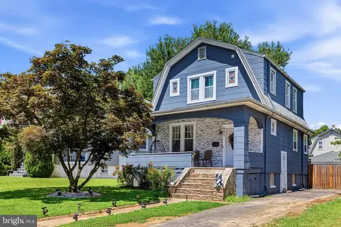 Exterior - 401 Kingston Rd, Baltimore, MD 21229 photo 2 of 7