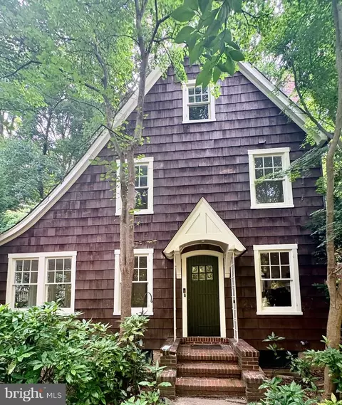 5415 Falls Road Ter, Baltimore, MD 21210