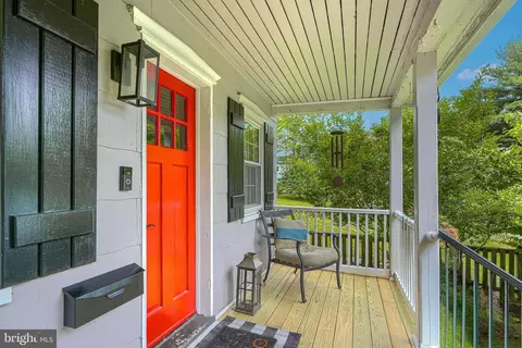 Exterior - 603 Cedarcroft Rd, Baltimore, MD 21212 photo 4 of 9