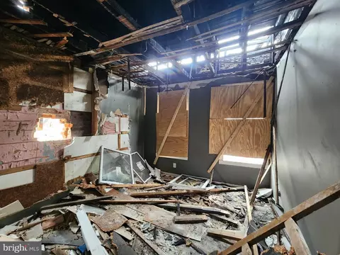 2105 Wilhelm St, Baltimore, MD 21223 photo 5